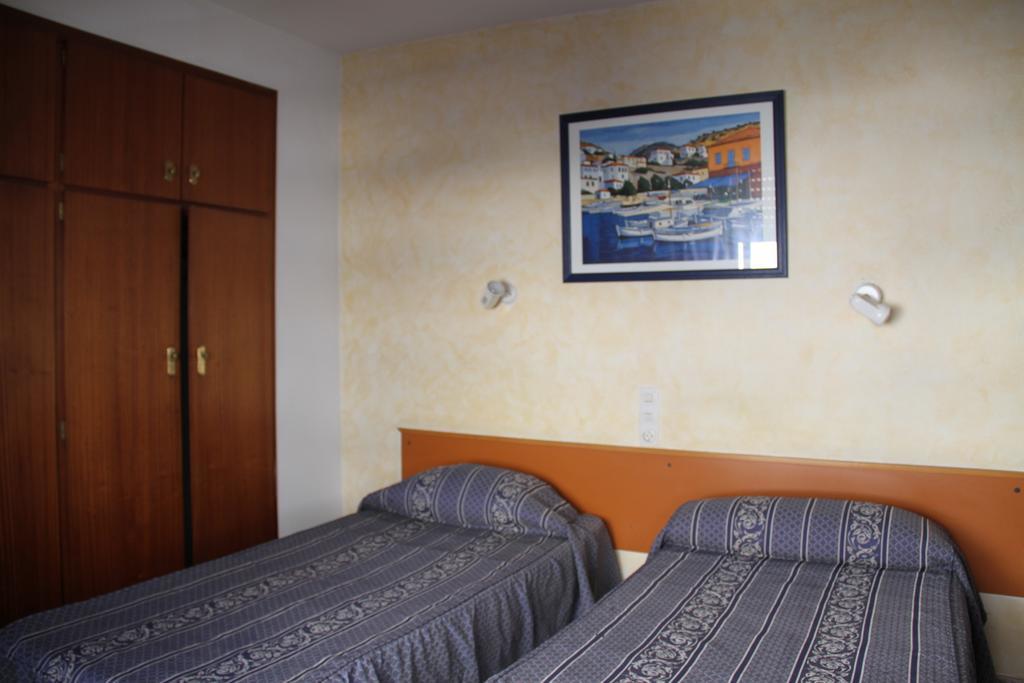 Hostal Mengual Гандия Экстерьер фото